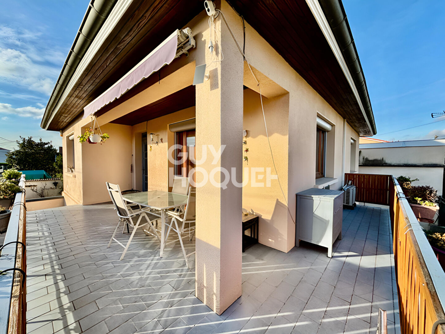 Maison à vendre à Vaulx-en-Velin - Référence 6588