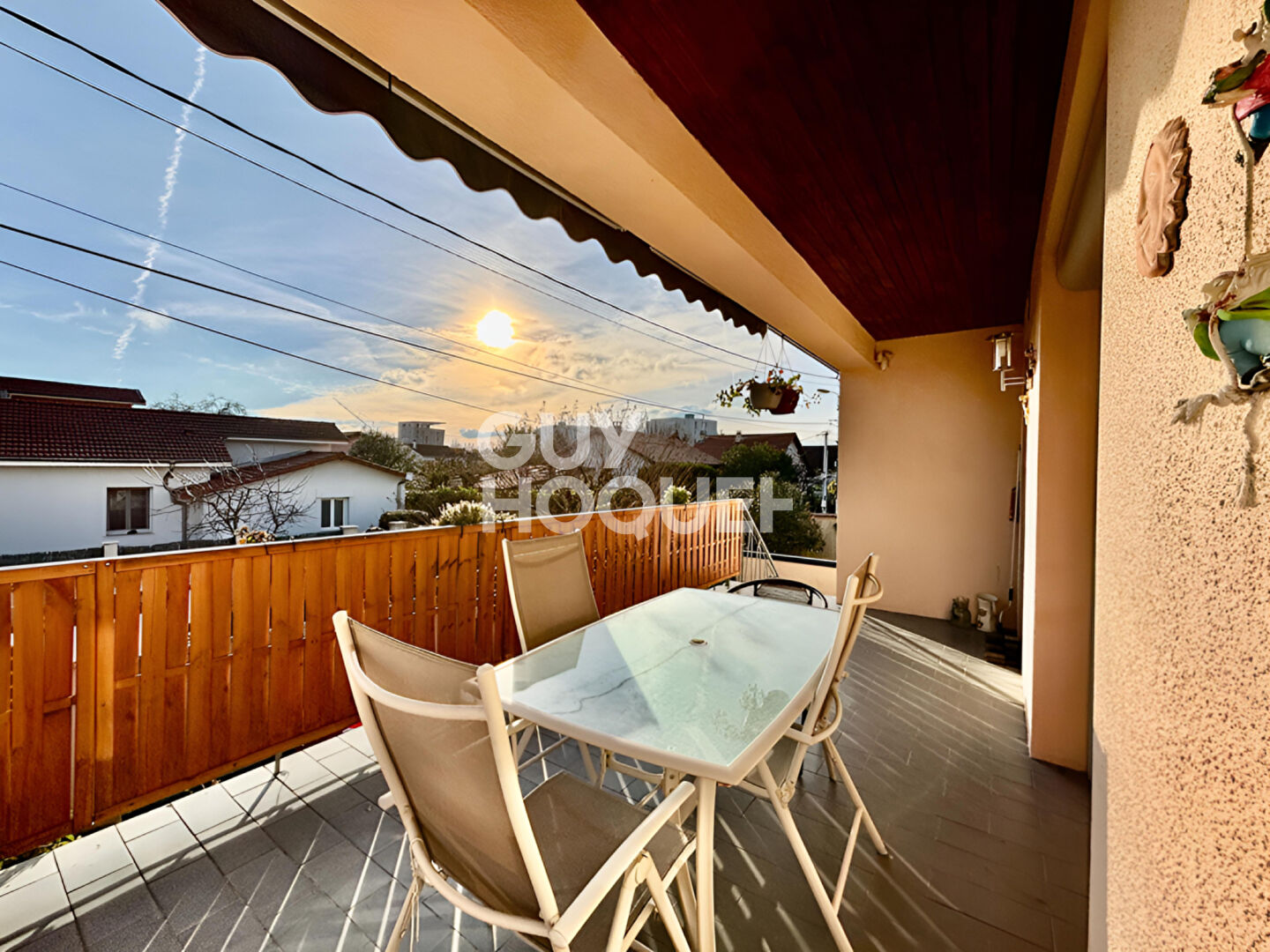 Maison à vendre à Vaulx-en-Velin - Référence 6588