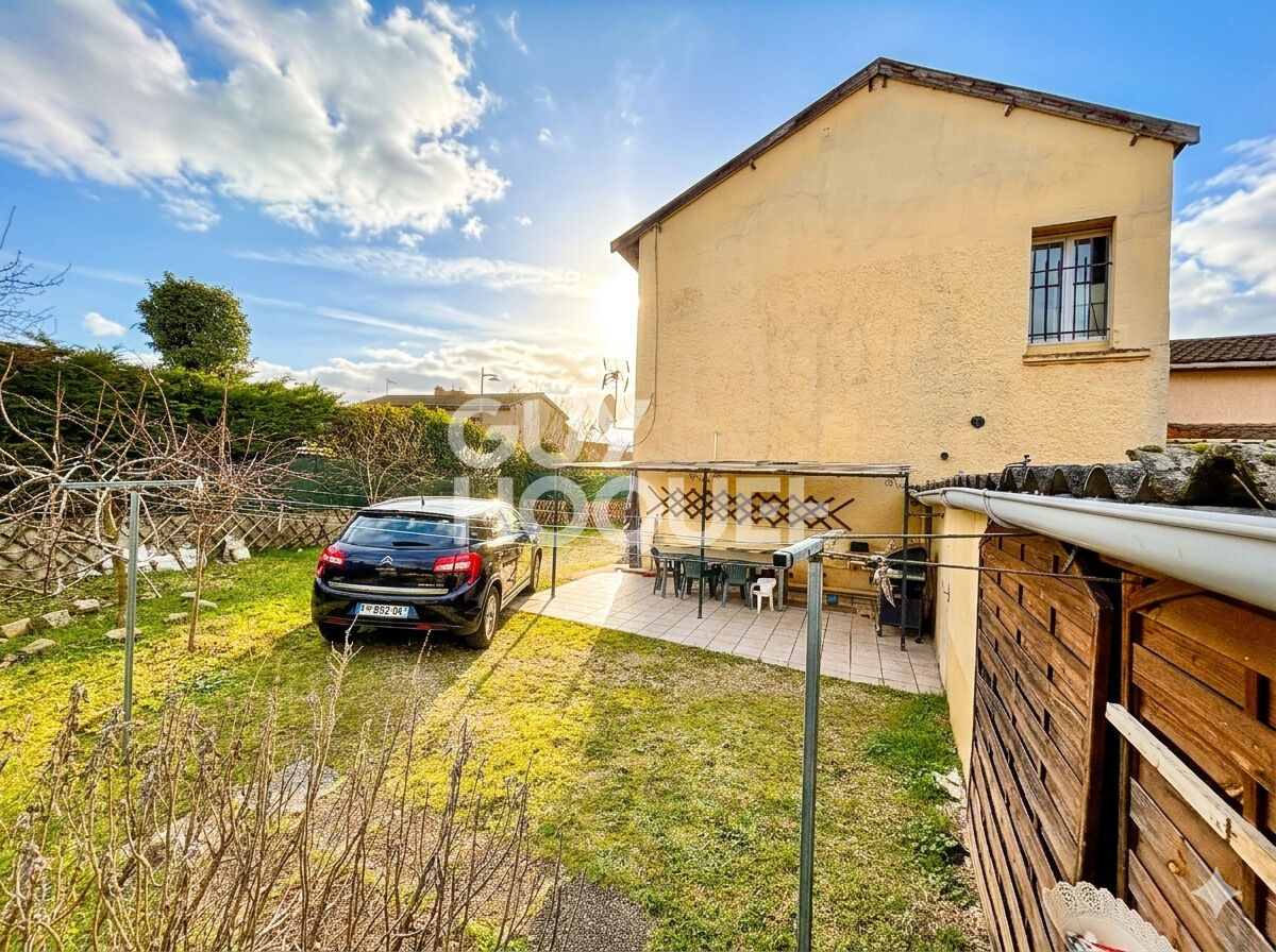 Maison 6 pièces à vendre à Vaulx-en-Velin - Réf. 6607