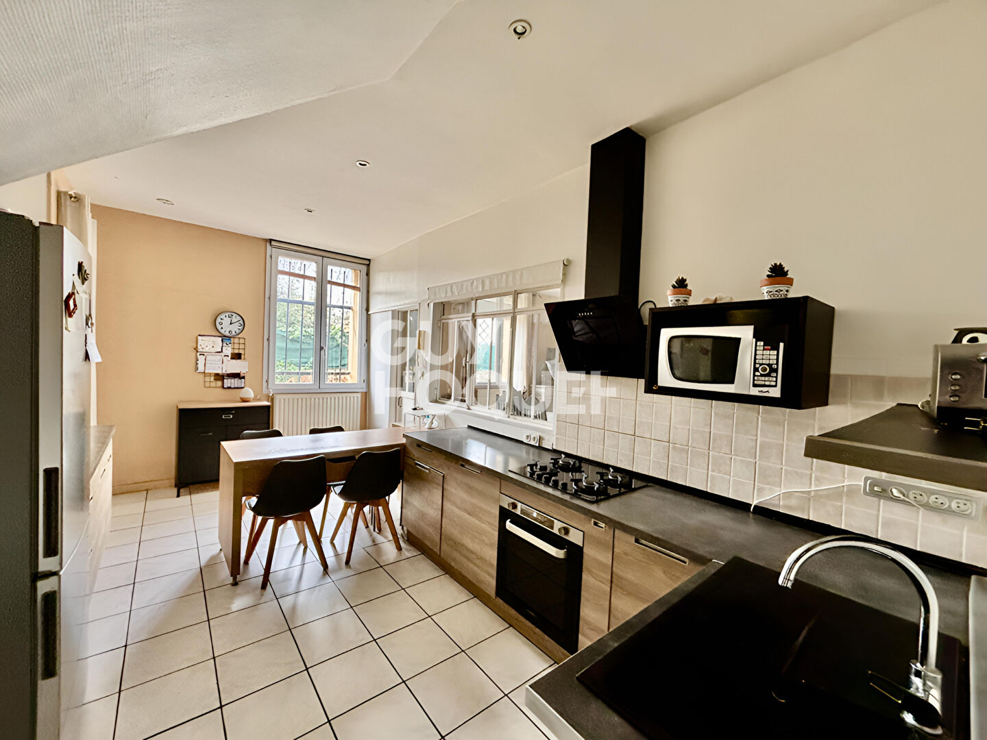 Maison 6 pièces à vendre à Vaulx-en-Velin - Réf. 6607