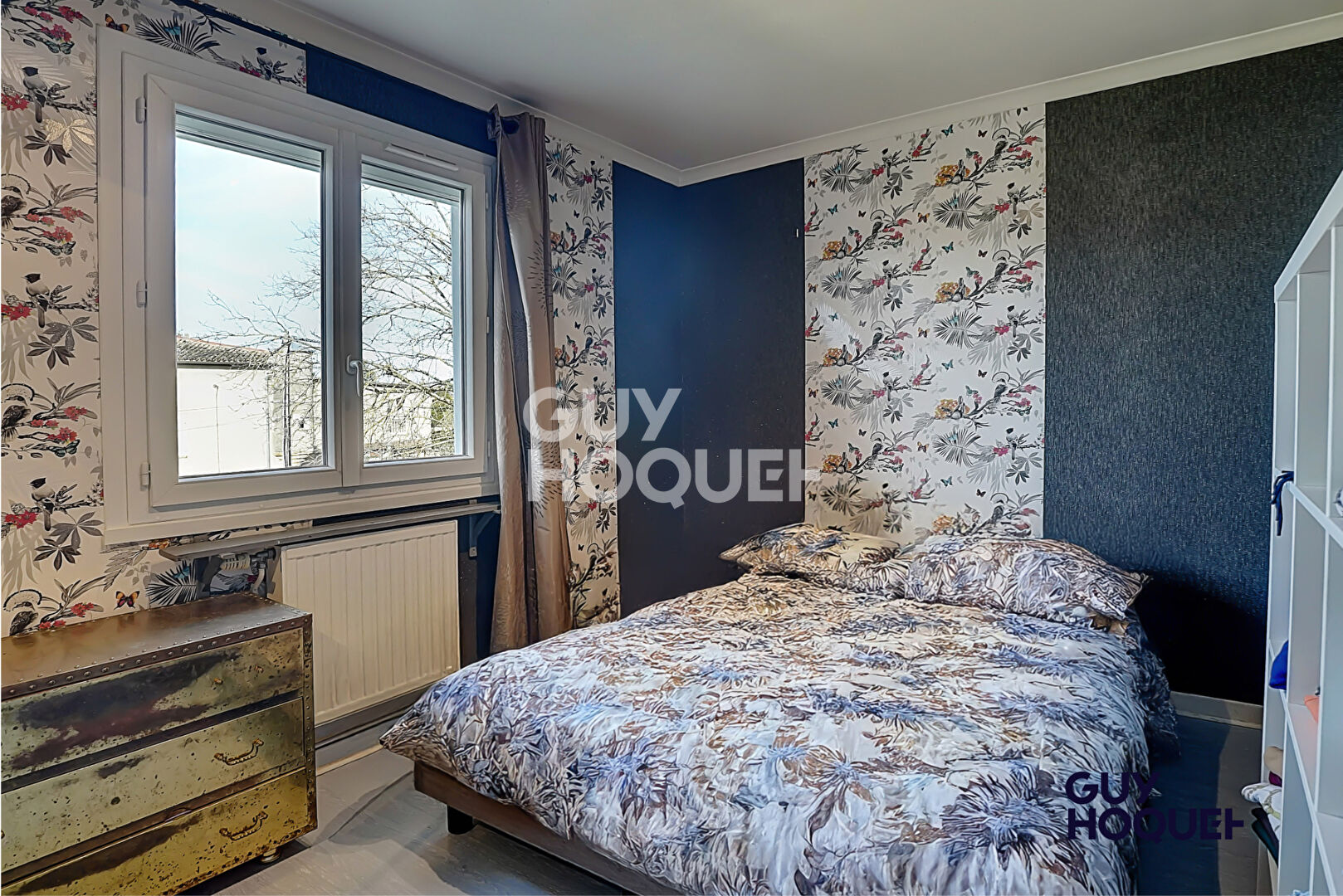 MAISON FAMILIALE DE CHARME AVEC PISCINE CHAUFFEE - ENVIRONNEMENT PRIVILEGIE A CAILLOUX-SUR-FONTAINES