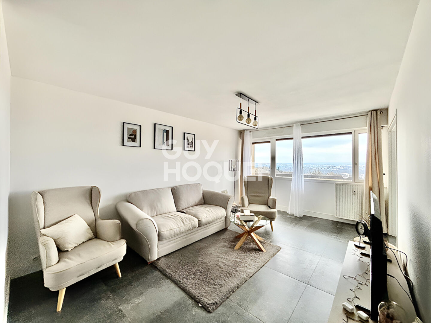 À vendre : Appartement spacieux de 5 pièces à Rillieux-la-Pape