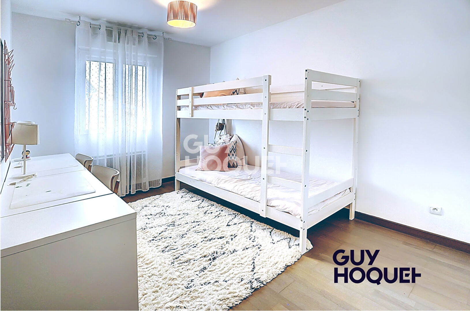 Maison récente 5 pièces à vendre à Meyzieu - Réf. 6639