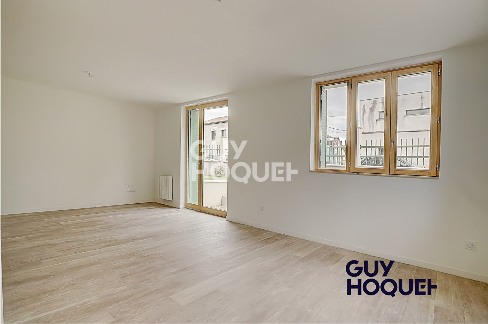 APPARTEMENT 2 PIECES DE 42,30 m², 1 CHAMBRE - 1 JARDIN PRIVATIF