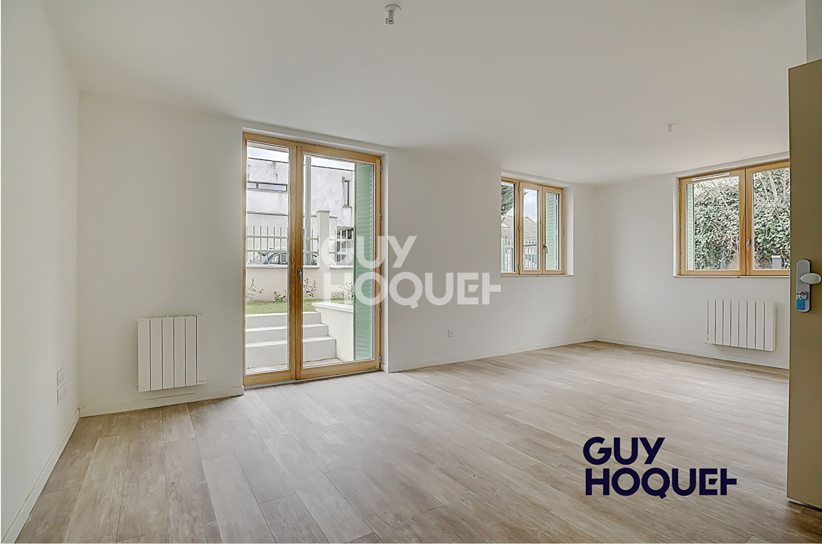 APPARTEMENT 2 PIECES DE 42,30 m², 1 CHAMBRE - 1 JARDIN PRIVATIF