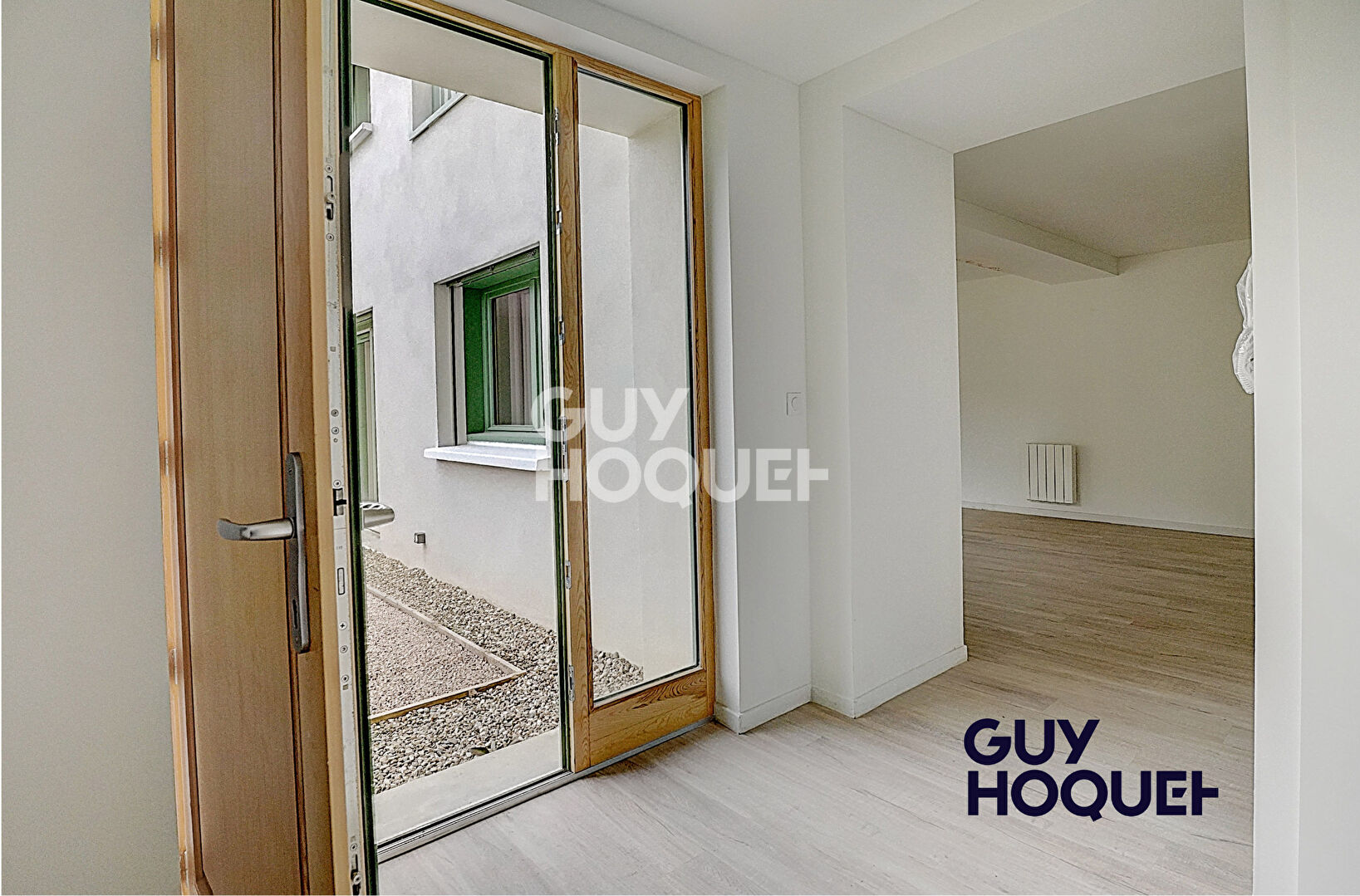 APPARTEMENT DUPLEX  3 PIECES DE 81,80 m² - 1 JARDIN PRIVATIF de 41 m²