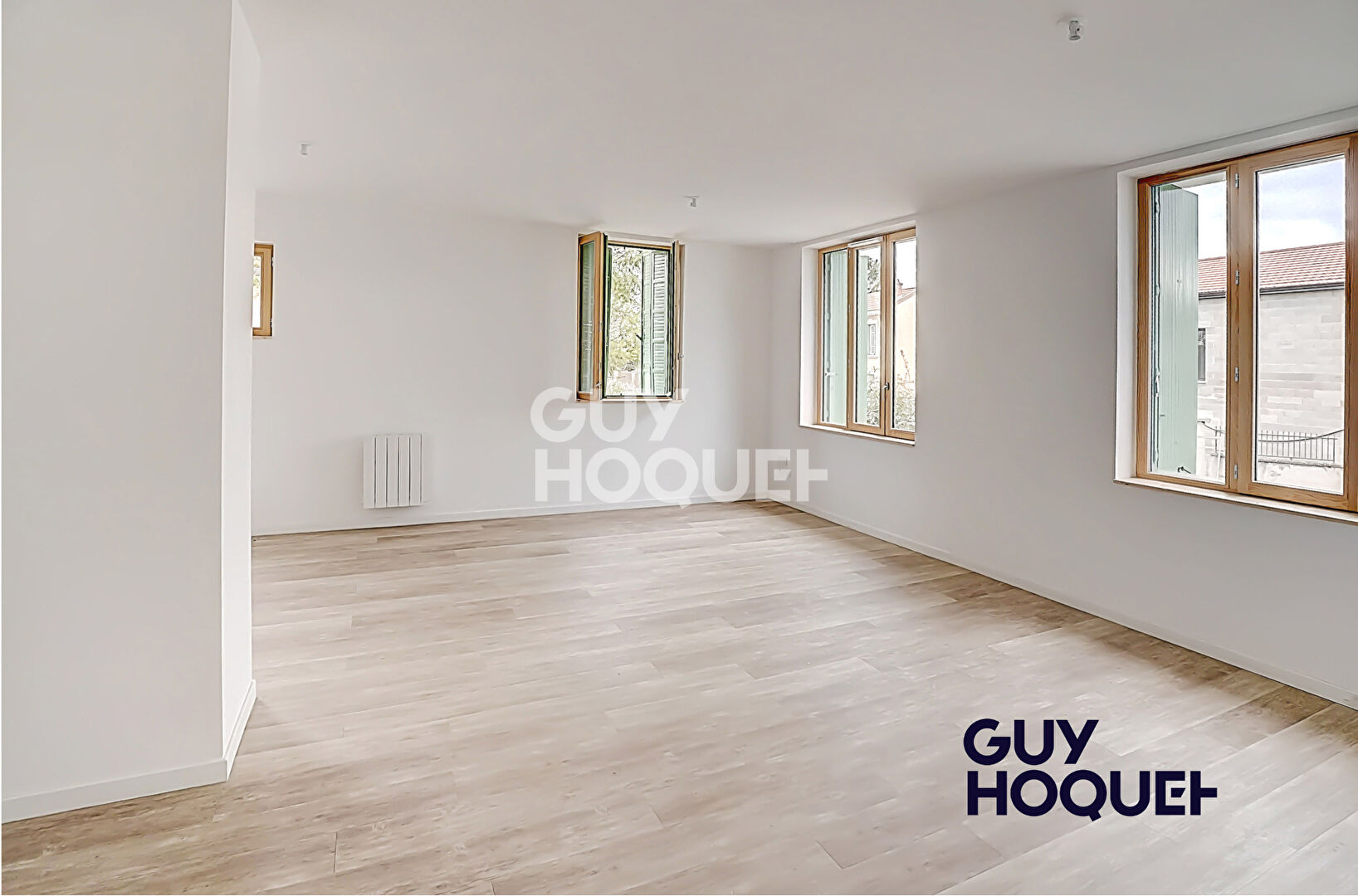 APPARTEMENT 3 PIECES DE 81,80 m², 2 CHAMBRES - 1 GRANDE TERRASSE