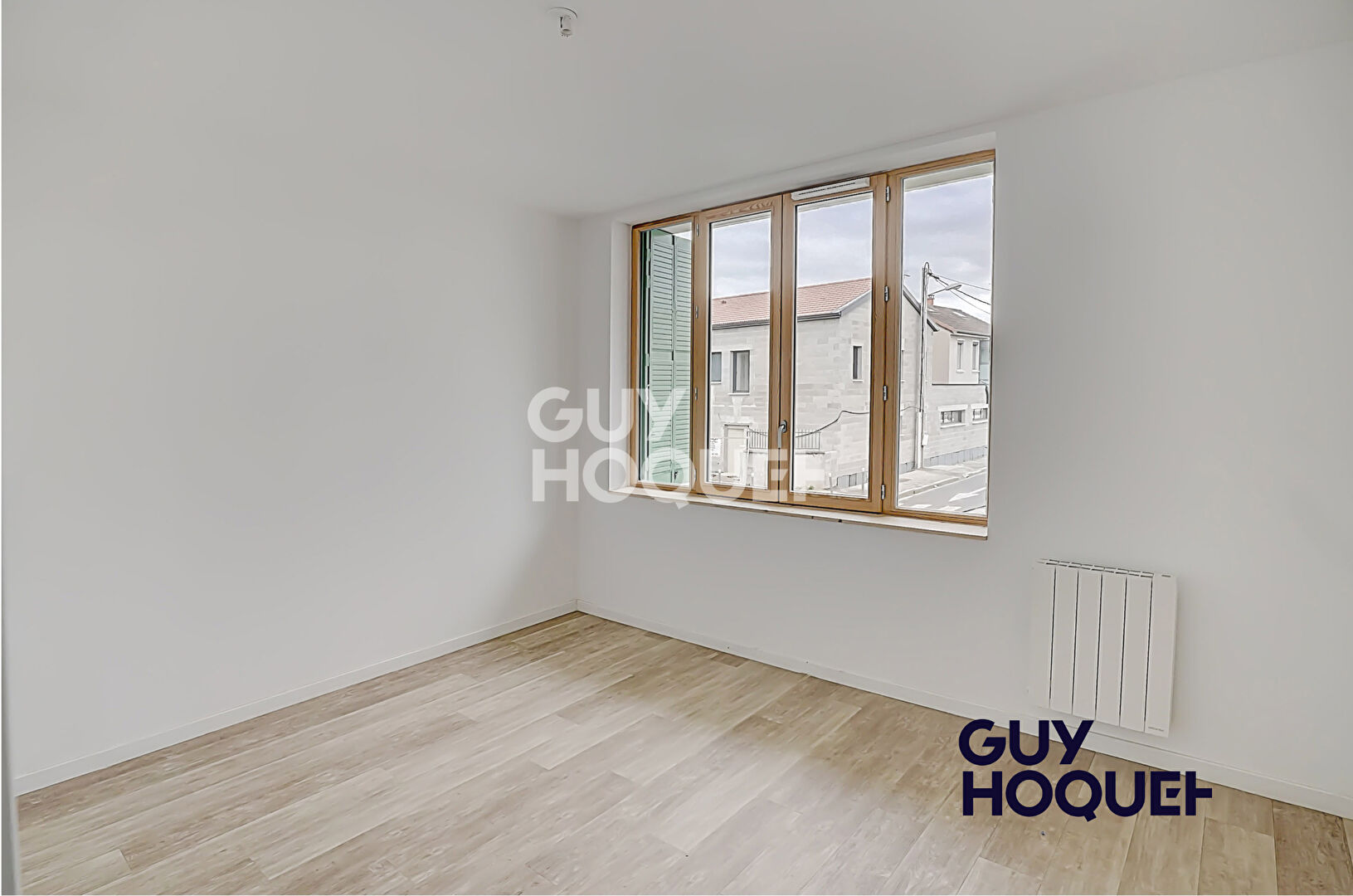 APPARTEMENT 3 PIECES DE 81,80 m², 2 CHAMBRES - 1 GRANDE TERRASSE