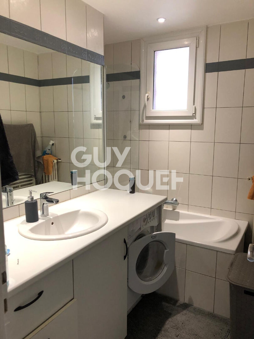 Appartement 2 pièces  possibilité d'une 2ème chambre à vendre à Villeurbanne - Quartier Gratte-Ciel