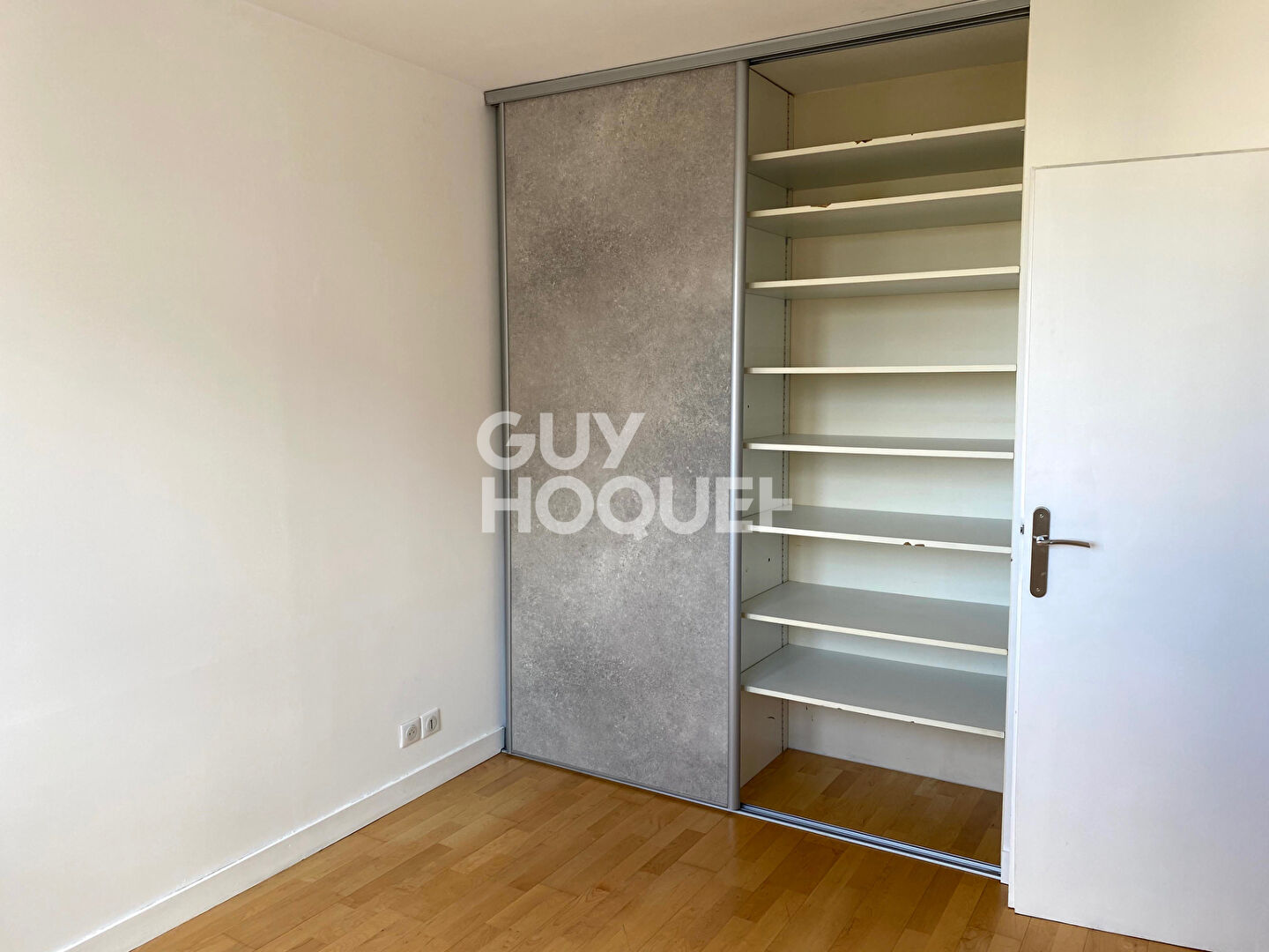 Appartement 2 pièces  possibilité d'une 2ème chambre à vendre à Villeurbanne - Quartier Gratte-Ciel