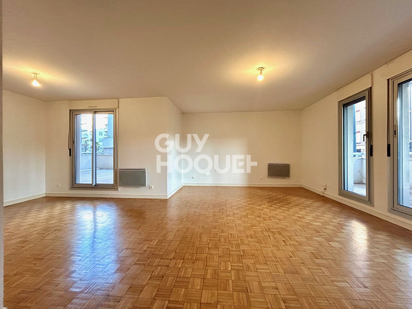 Appartement 4 pièces à vendre à Villeurbanne  (Cave + Garage) - Charpennes