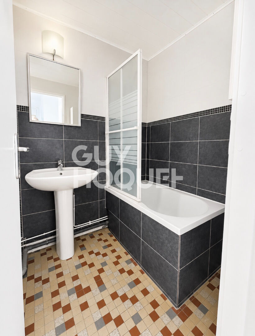 Villeurbanne - T3 coup de coeur, lumineux, balcon et cadre verdoyant