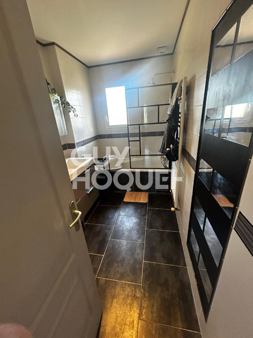 Maison 5 pièces à vendre à Vaulx-en-Velin - Quartier Village