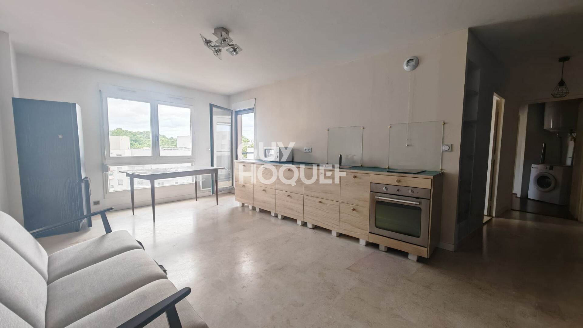 Appartement Villeurbanne  3 pièce(s) 52 m2 Dernier étage vu sur Cour