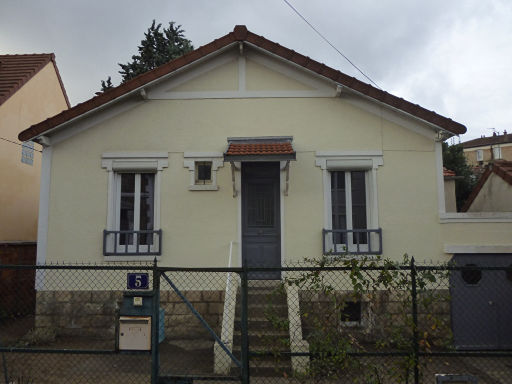 BOIS COLOMBES/ MAISON 105 m²