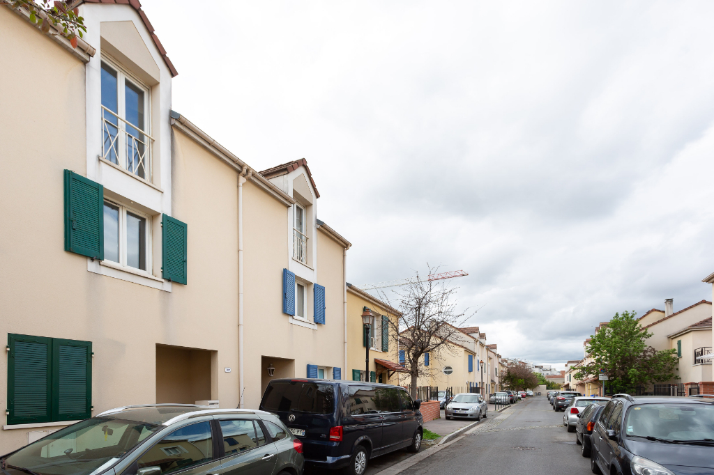 À vendre, maison d'environ 95 m², 4 pièces à ASNIERES SUR SEINE (92600).