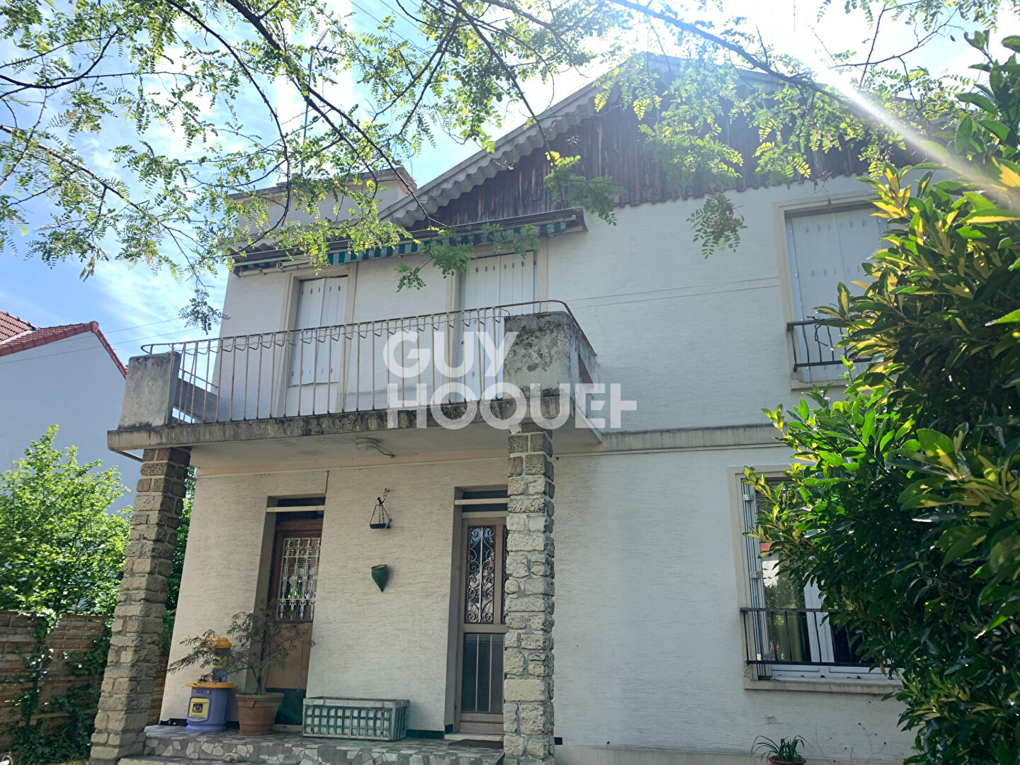 BOIS-COLOMBES/ MAISON 134 M²  PARCELLE 547 M²