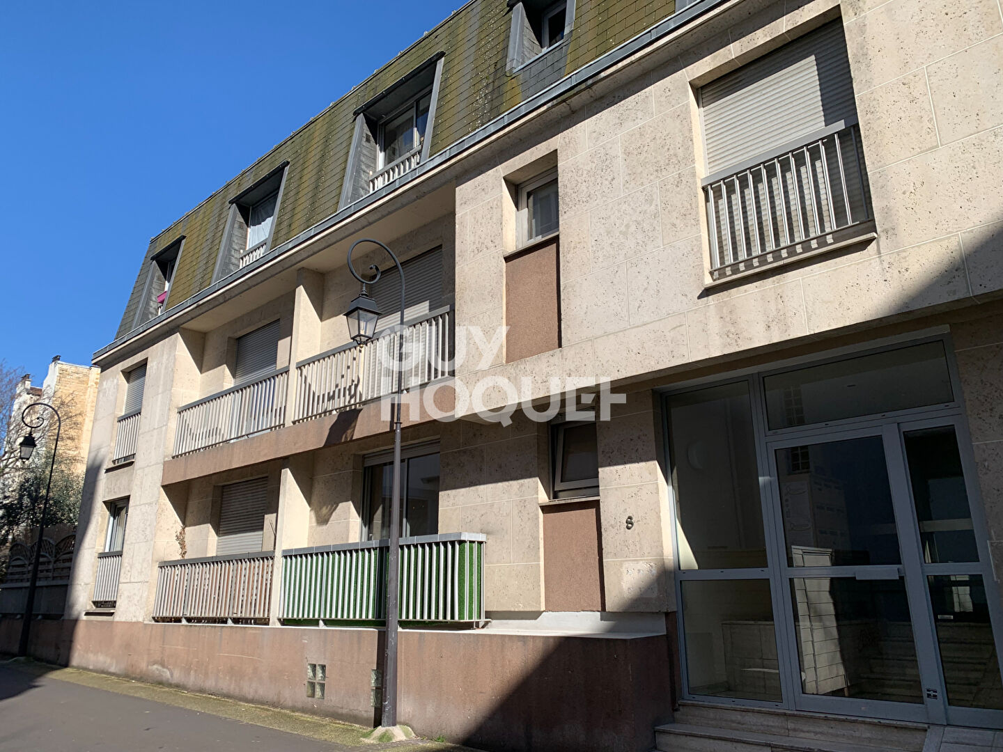 BOIS COLOMBES GARE/ STUDIO 31 M²