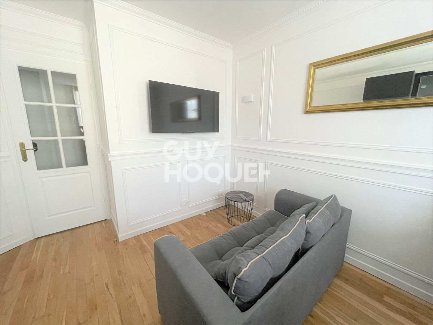 APPARTEMENT MEUBLE 2 PIECES - PROCHE METRO HOCHE