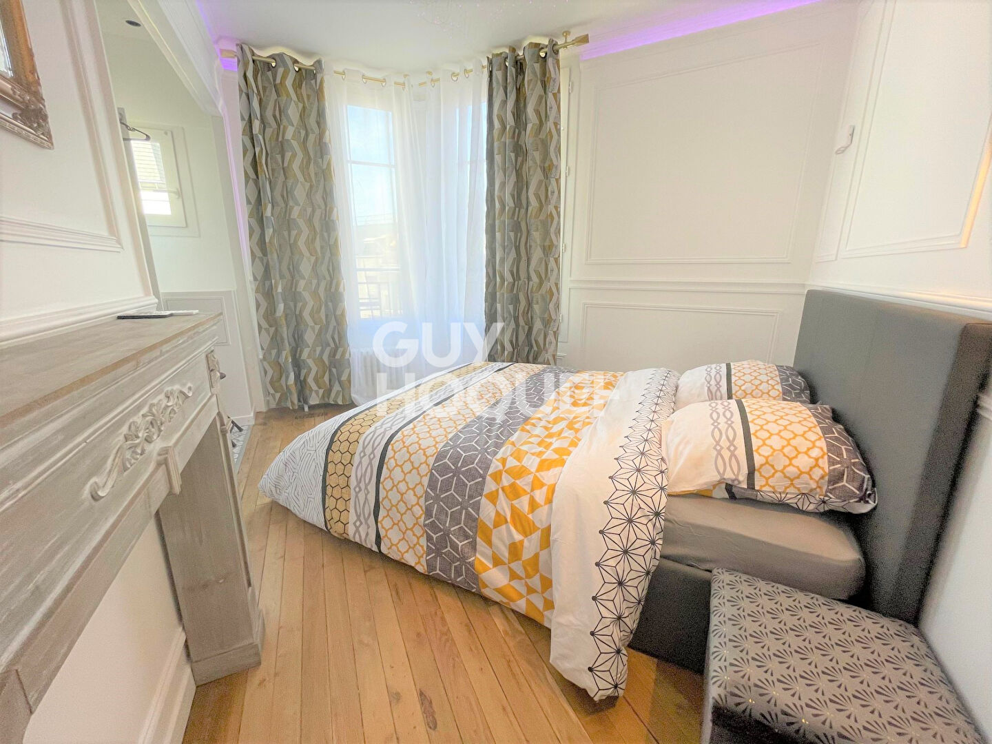 APPARTEMENT MEUBLE 2 PIECES - PROCHE METRO HOCHE