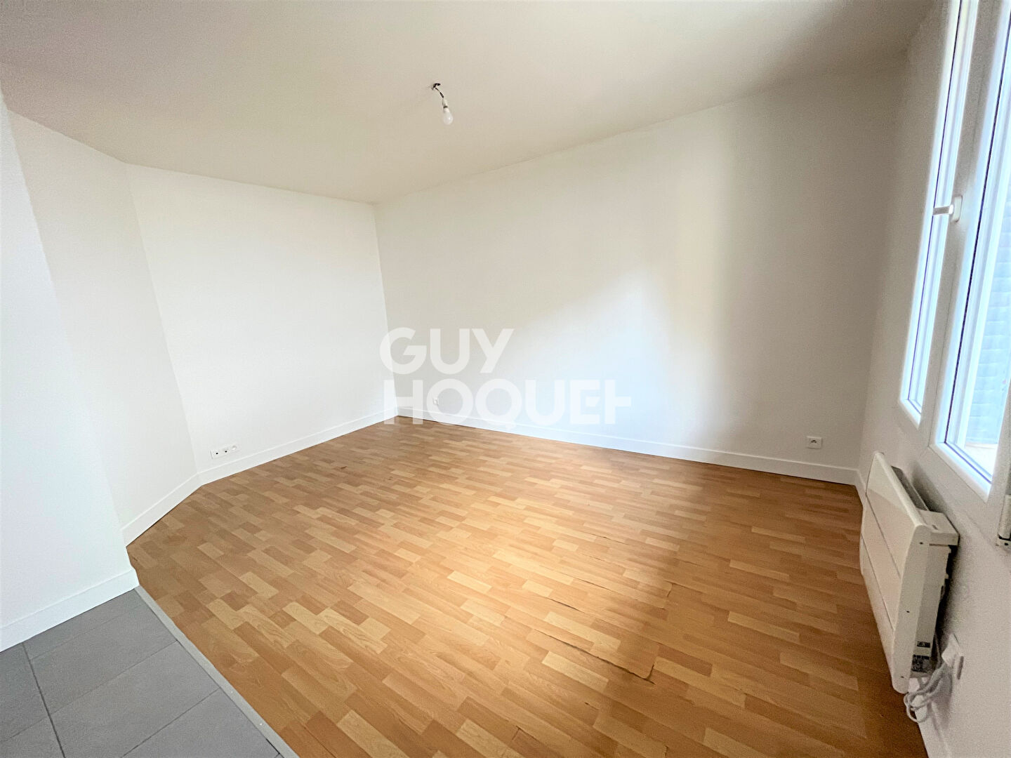 Appartement T1 (21 m²) à louer à CLICHY