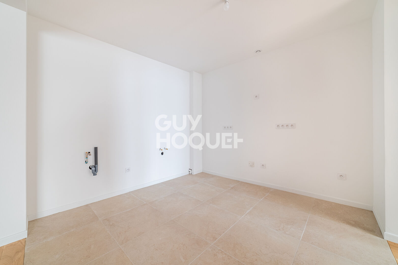 Appartement  3 pièces de 81m² quartier BAC