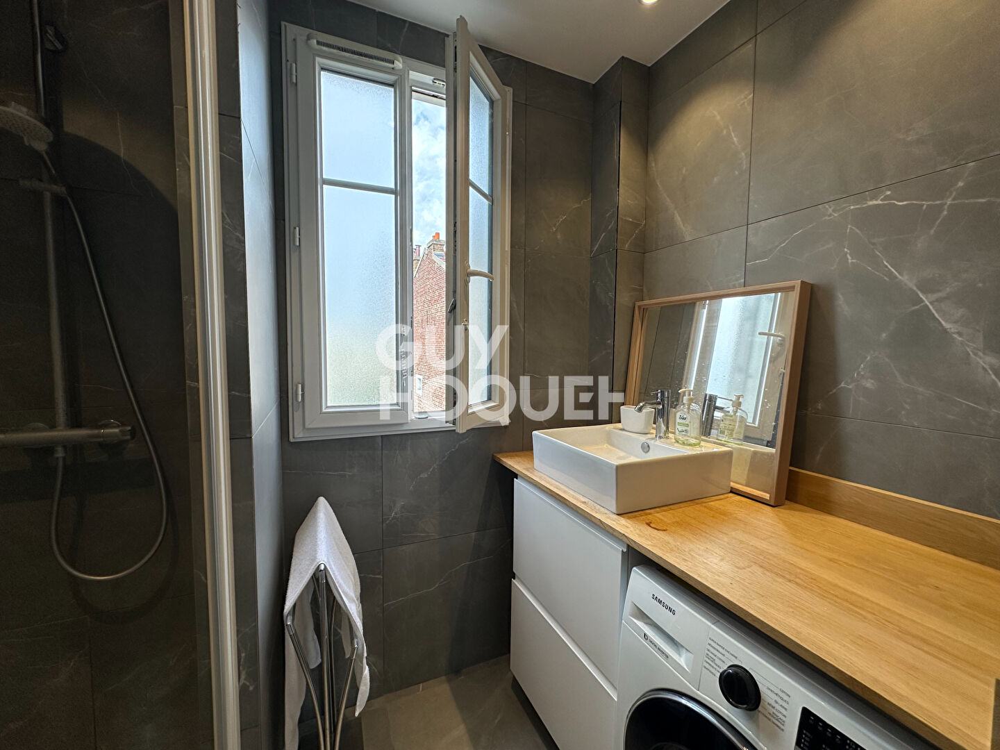 Appartement Asnieres Sur Seine 2 pièce(s) 42 m2