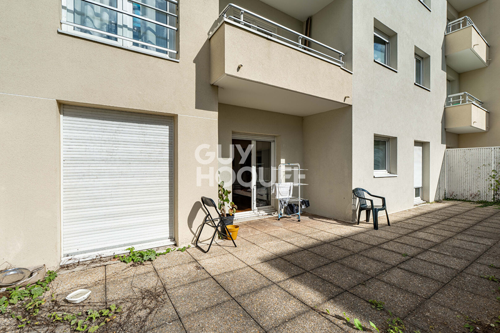 3 PIECES AVEC JARDIN ET PARKING- CENTRE VILLE