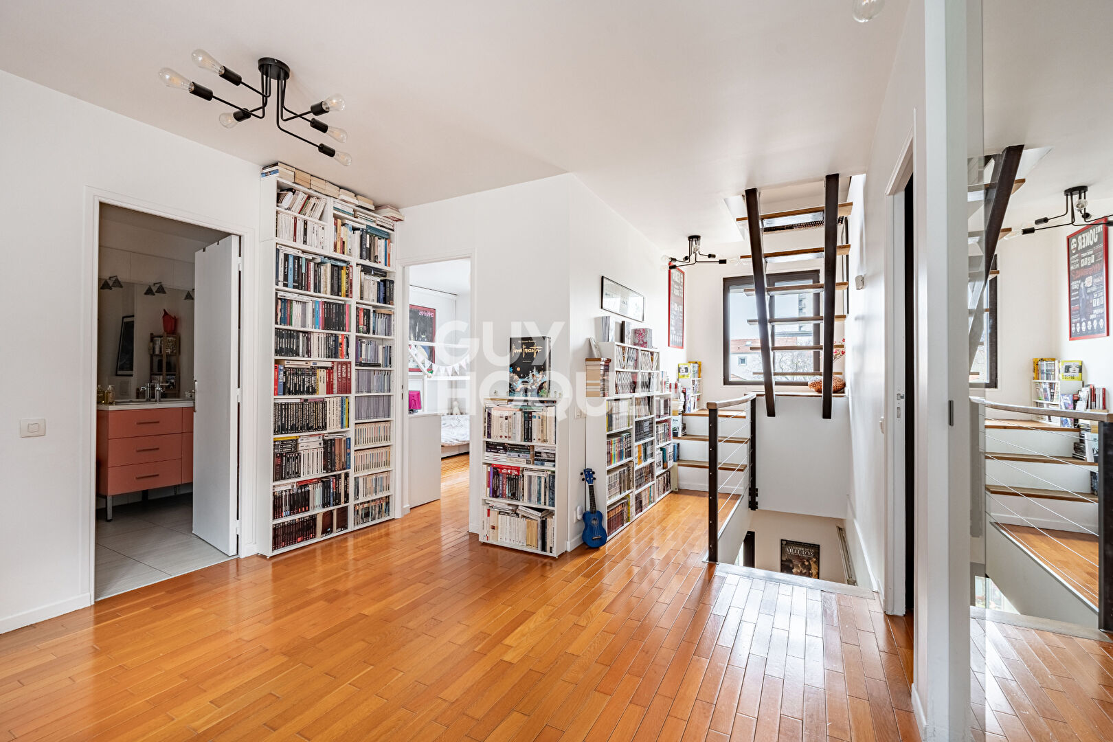 MAISON 7 PIECES - 5 CHAMBRES  - 2 PLACES PARKINGS