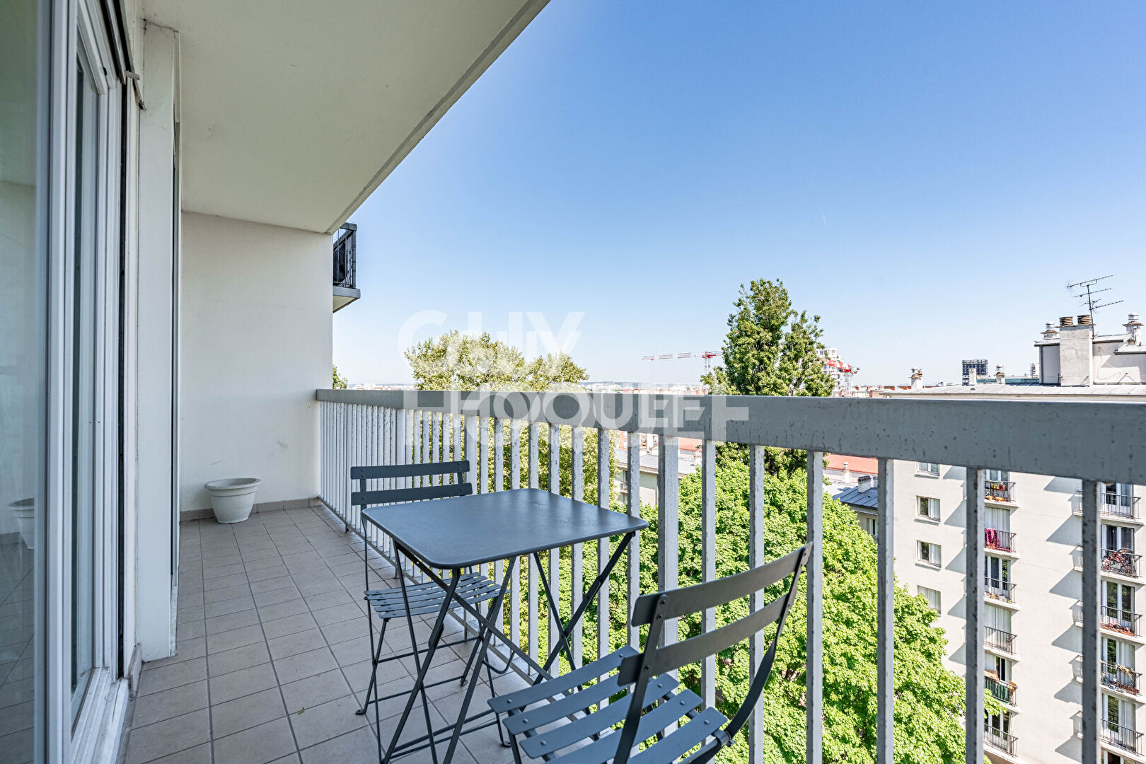 Appartement Asnieres Sur Seine 4 pièce(s) 86m2 avec balcon, cave et parking