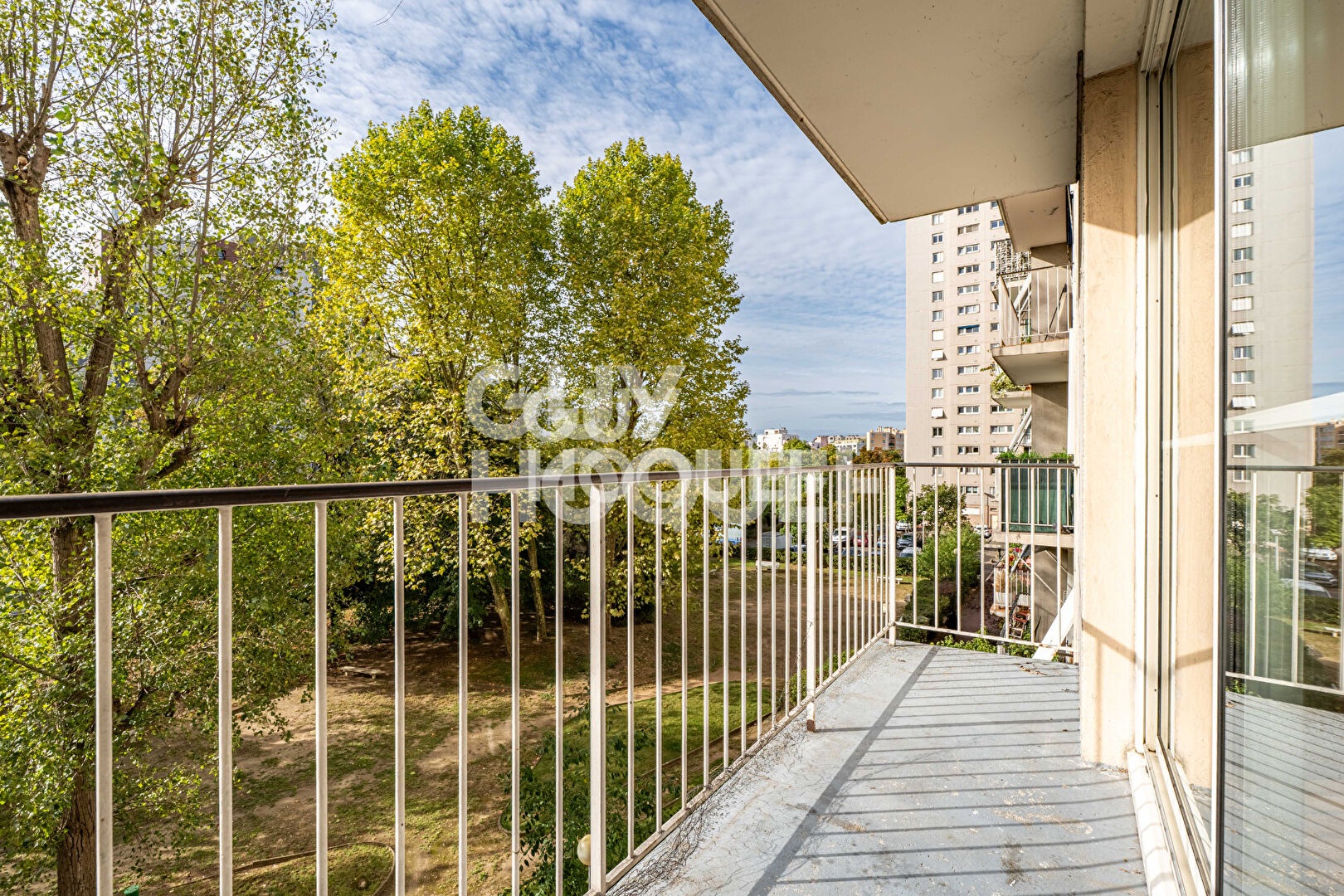 Appartement Asnieres Sur Seine 3 pièce(s) -  METRO LES COURTILLES