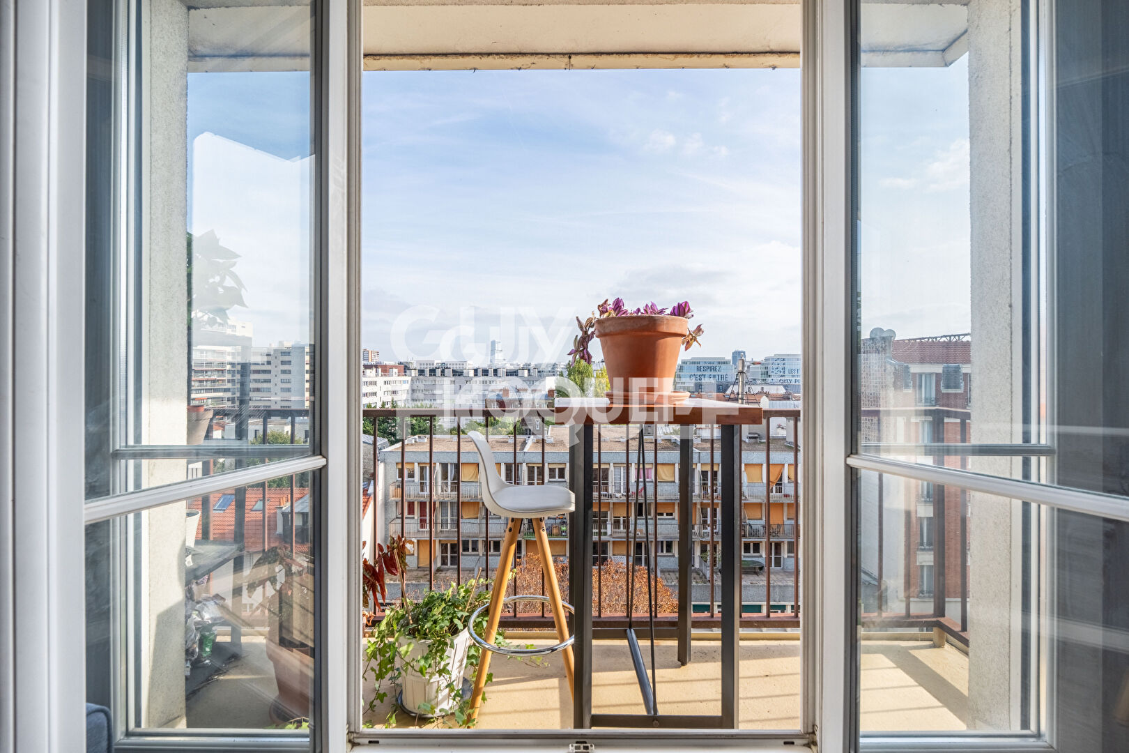 Appartement Asnieres Sur Seine - QUARTIER  GARE - 2 pièce(s) 42.09 m2 - cave & parking