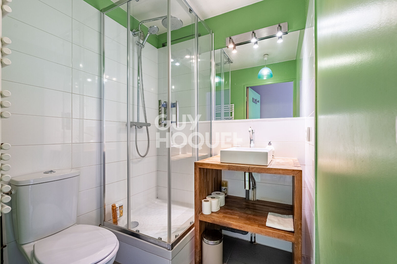 APPARTEMENT 5 PIECES - 4 CHAMBRES - PARKING, BALCON ET CAVE