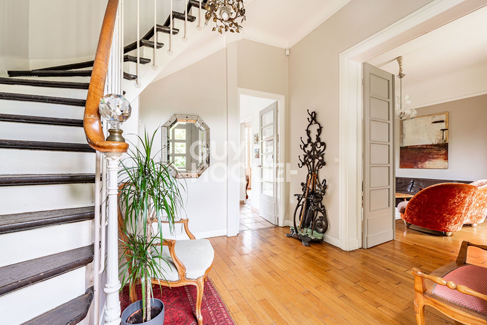 BELLE MAISON FAMILLIALE - CENTRE-VILLE