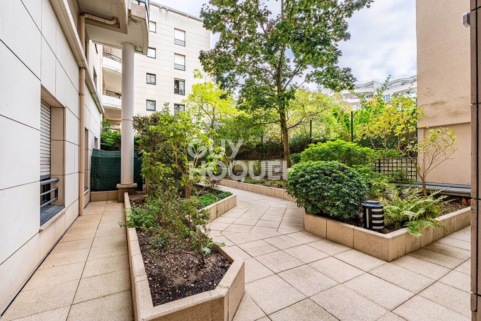 Appartement Courbevoie 1 pièce(s) 29 m2