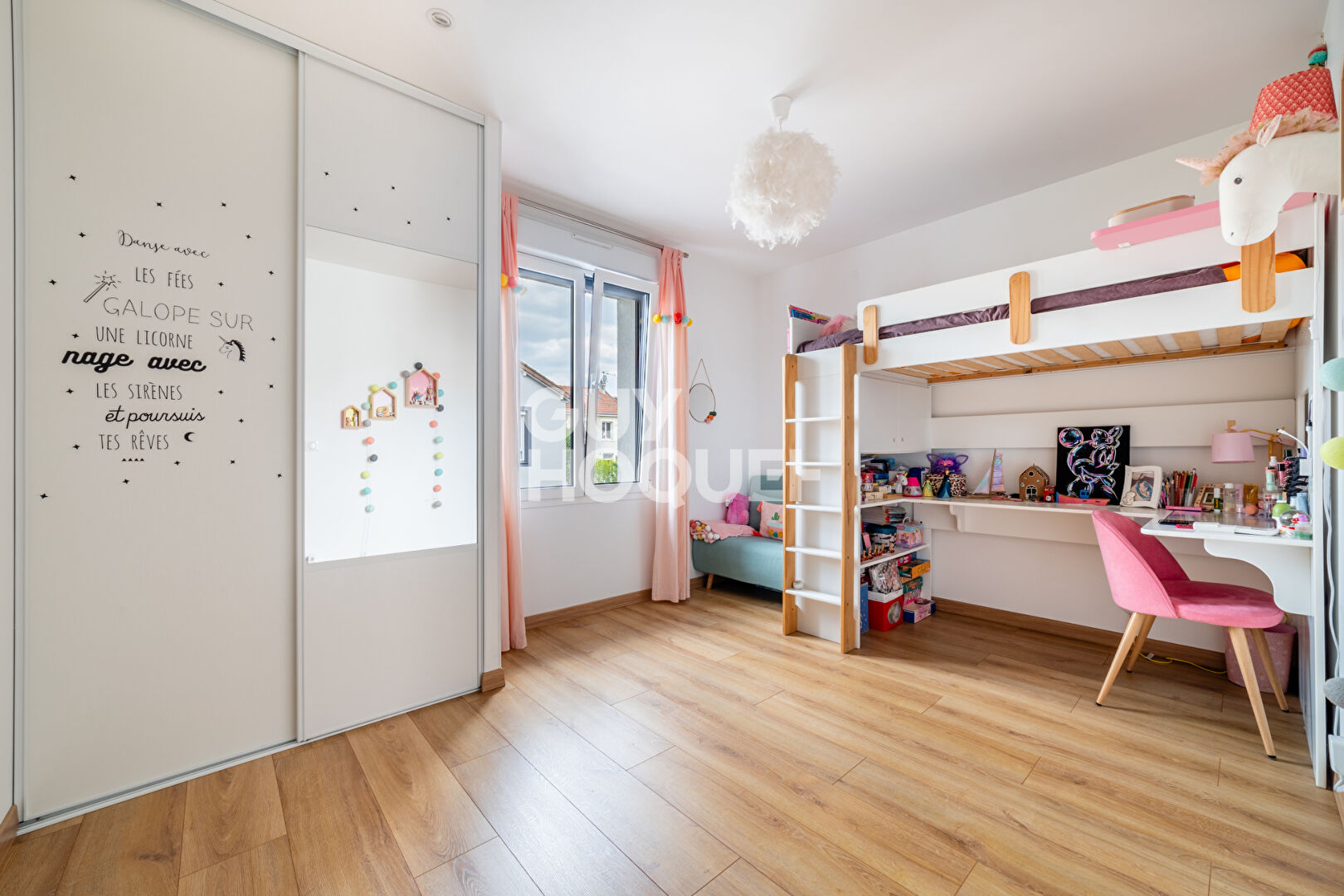 MAISON MODERNE - 5 CHAMBRES