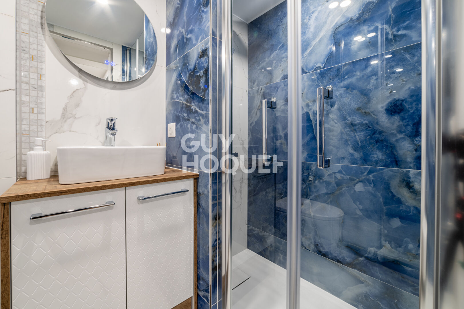 MAISON MODERNE - 5 CHAMBRES