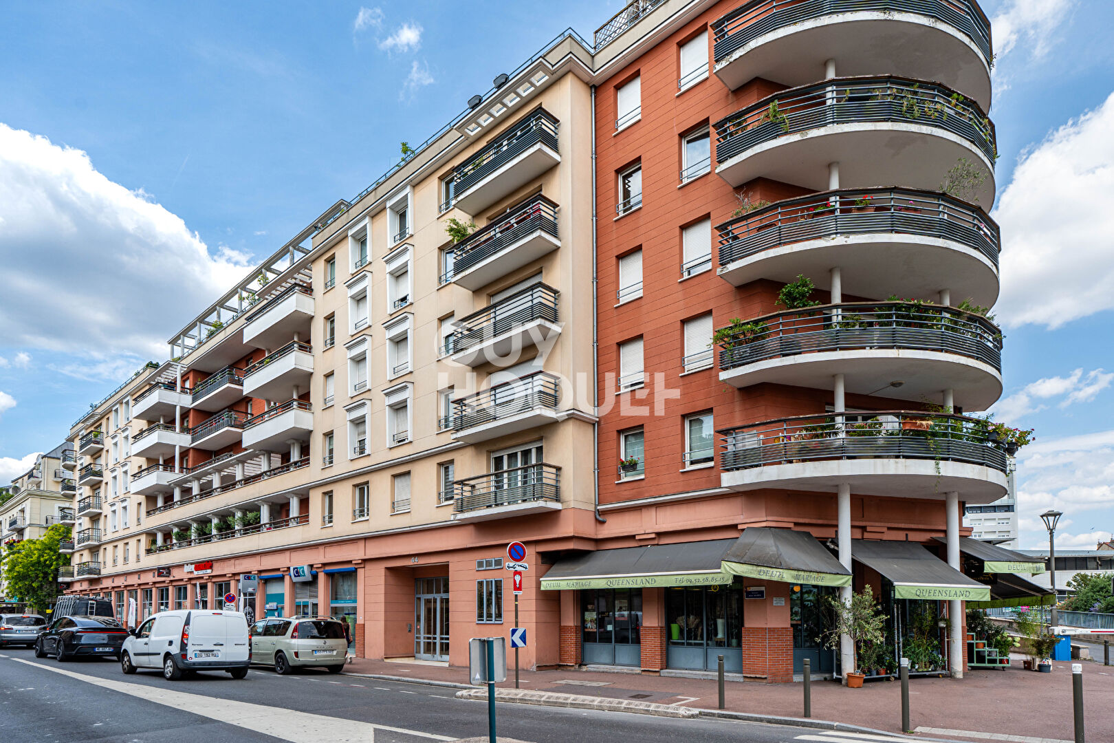 APPARTEMENT MEUBLE 4 CHAMBRES