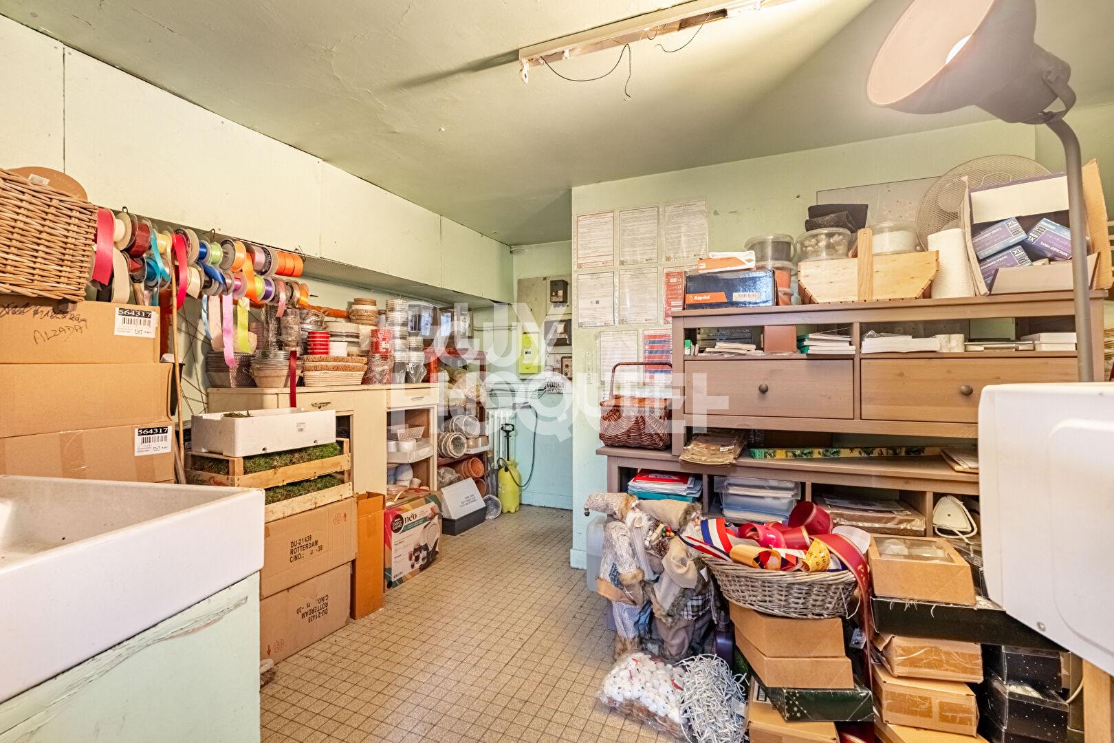 Murs de boutique Asnières Sur Seine