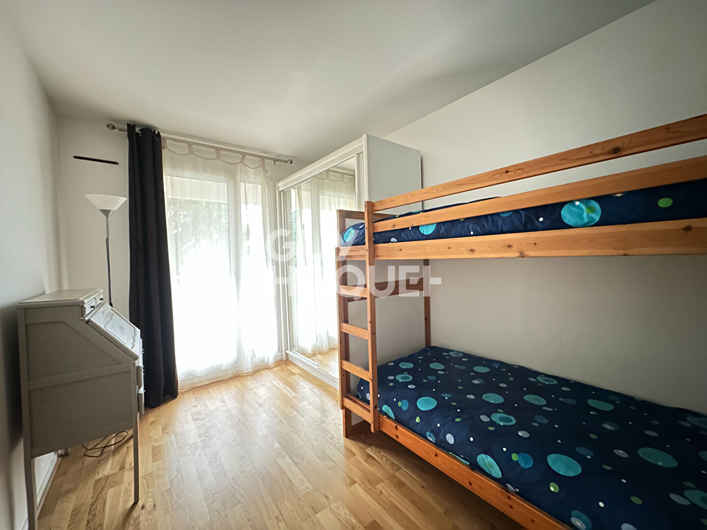 Appartement Asnieres Sur Seine 3 pièce(s) 65 m2