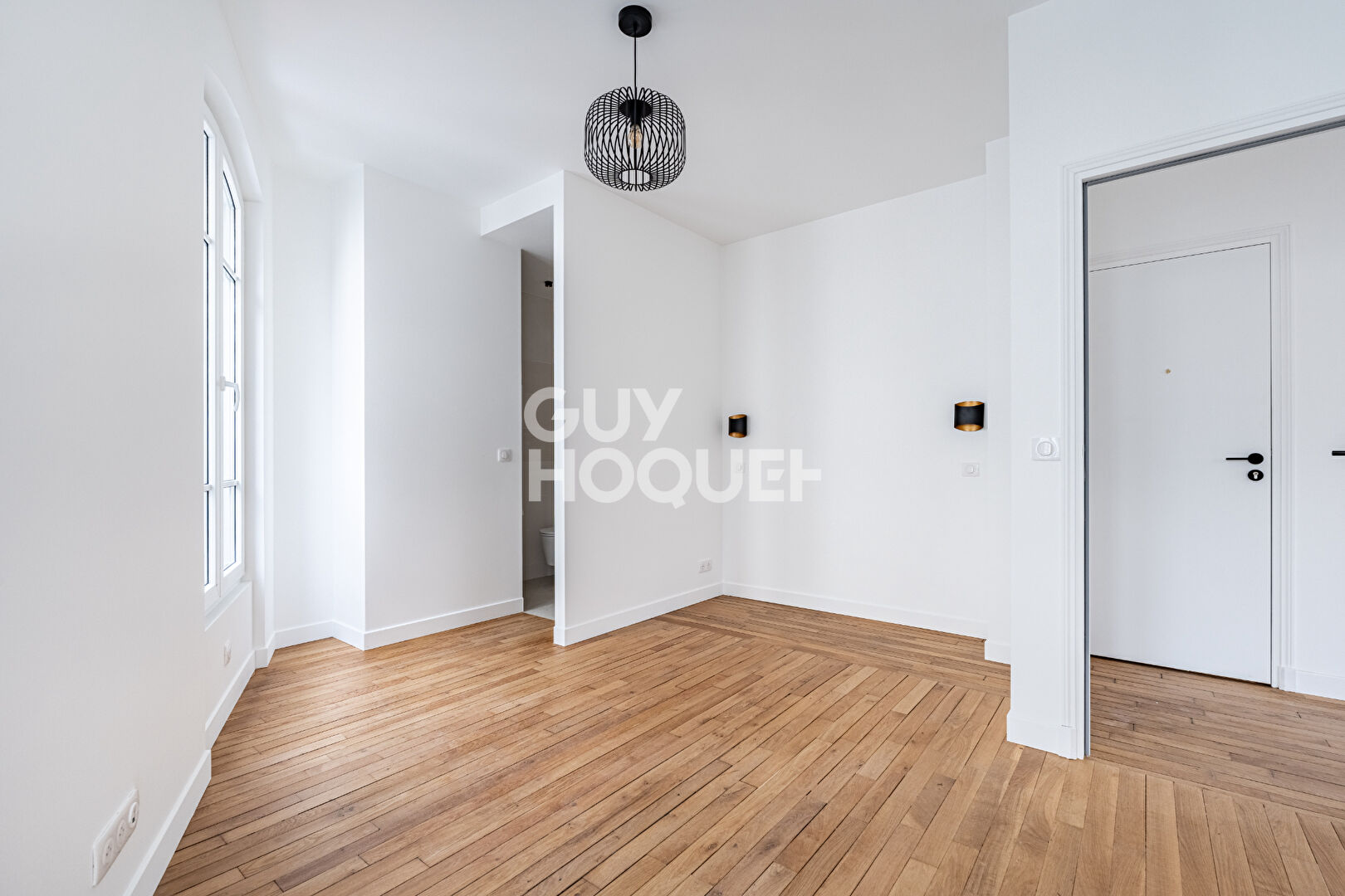 APPARTEMENT 2 PIECES - PLACE DES BUORGUIGNONS