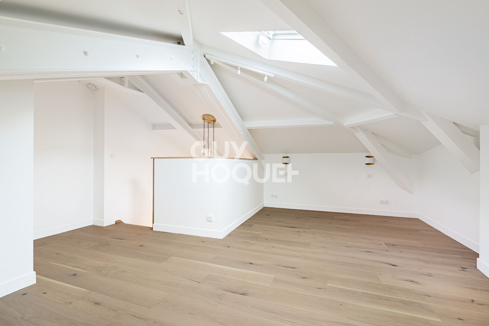 DUPLEX 3 PIECES - PLACE DES BOURGUIGNONS