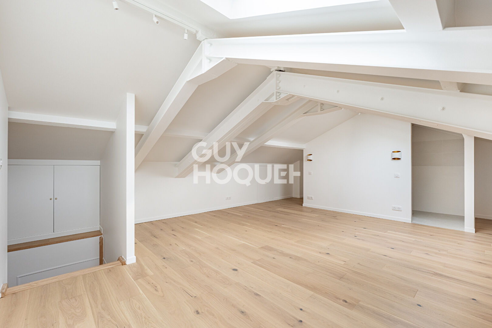 DUPLEX 4 PIECES - PLACE DES BOURGUIGNONS
