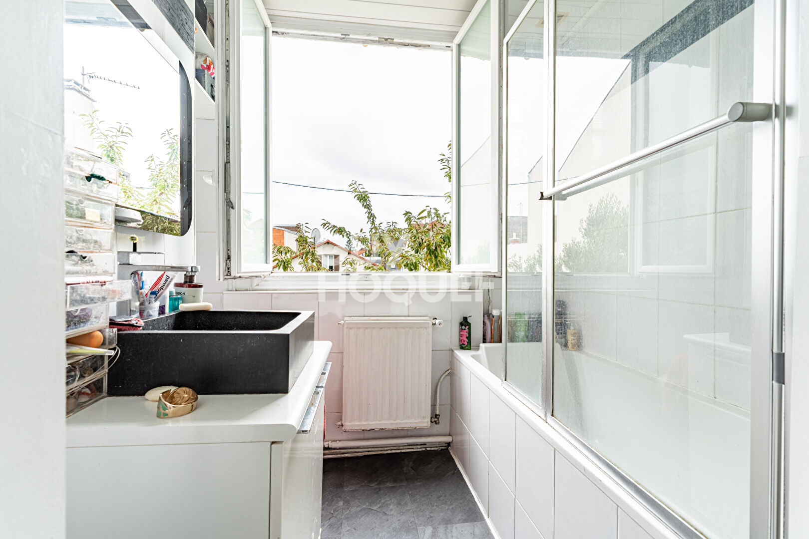 MAISON 3 CHAMBRES DANS UNE ALLEE PRIVEE