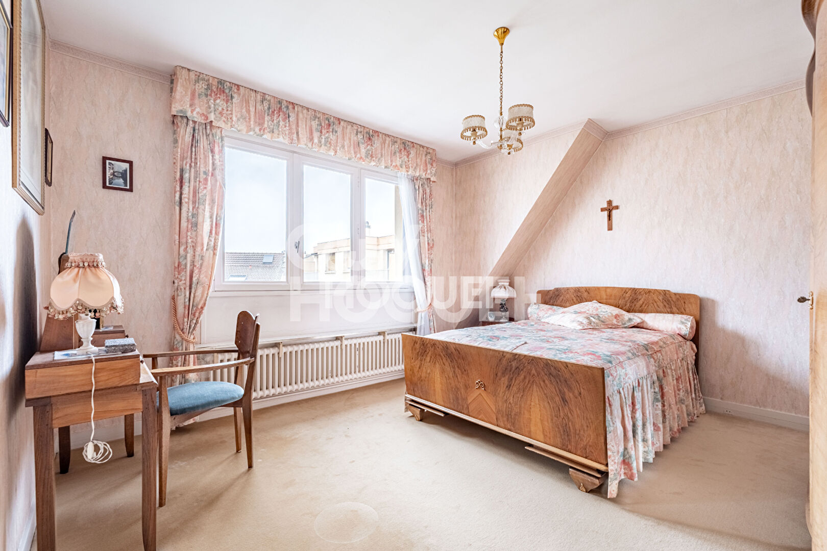 Maison La Garenne Colombes 6 pièce(s) 225 m2