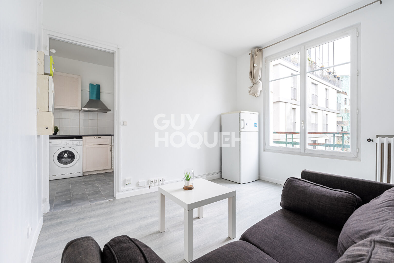 APPARTEMENT 2 PIECES PROCHE METRO GABRIEL PERI