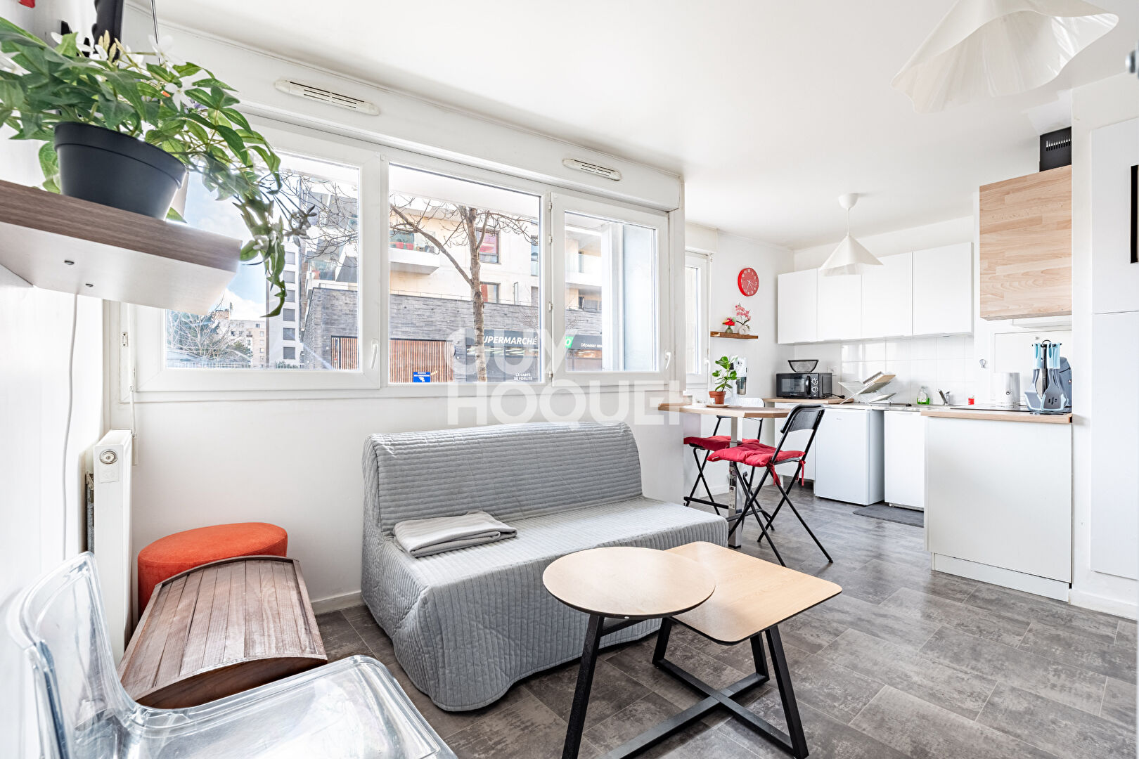 STUDIO A VENDRE AVEC PARKING