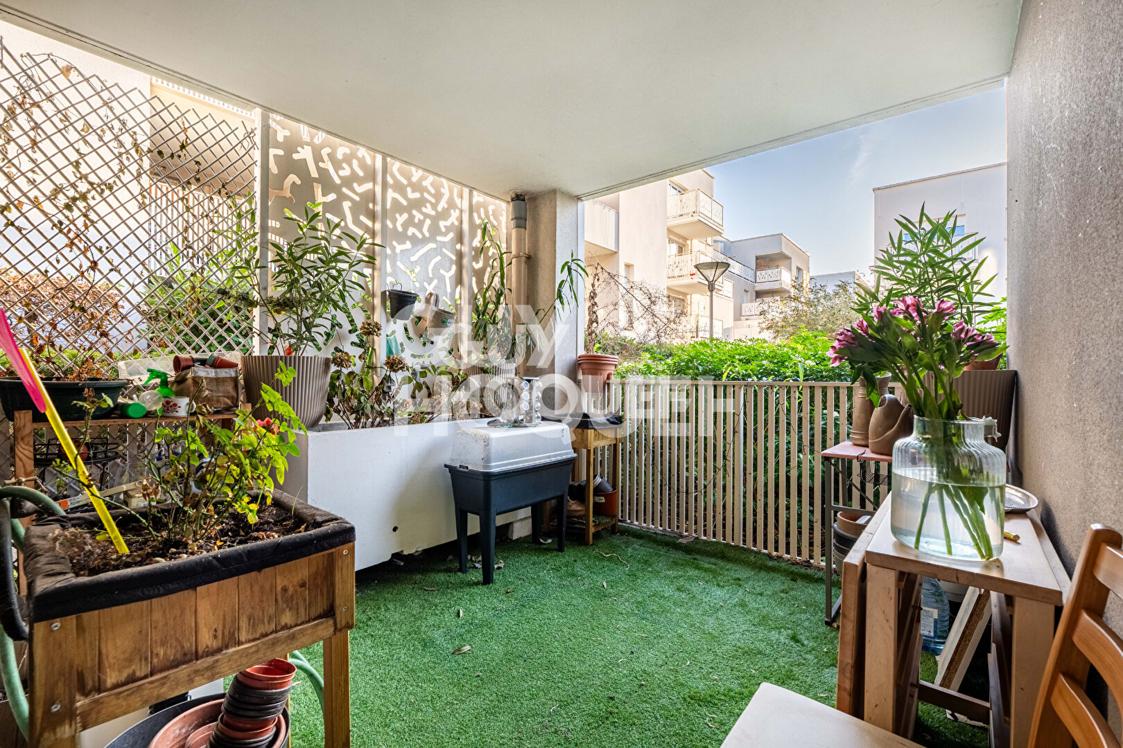 Gennevilliers quartier CHANDON- studio avec terrasse