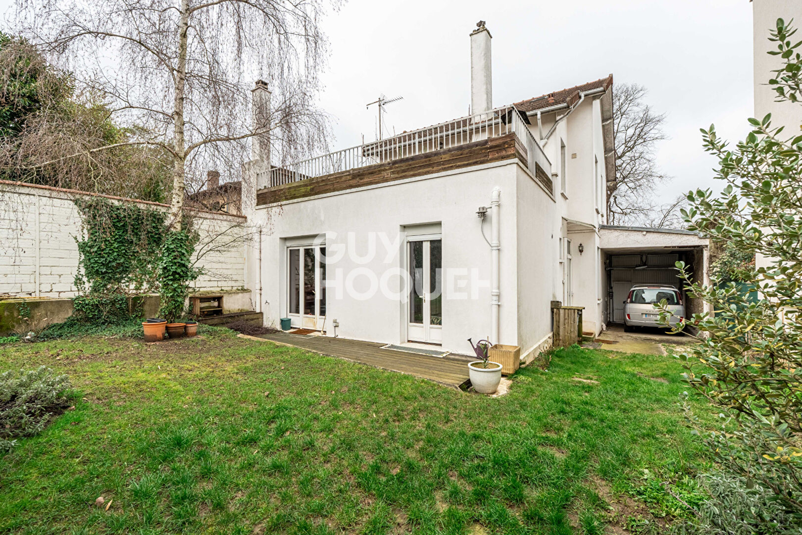 MAISON QUARTIER DES BRUYERES - 9 PIECES