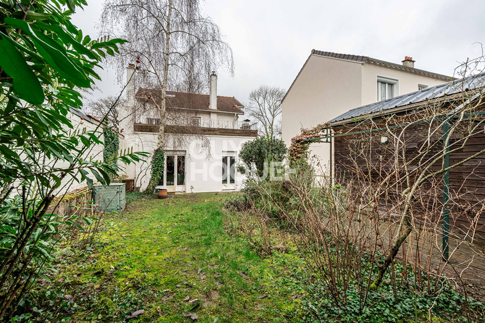 MAISON QUARTIER DES BRUYERES - 9 PIECES